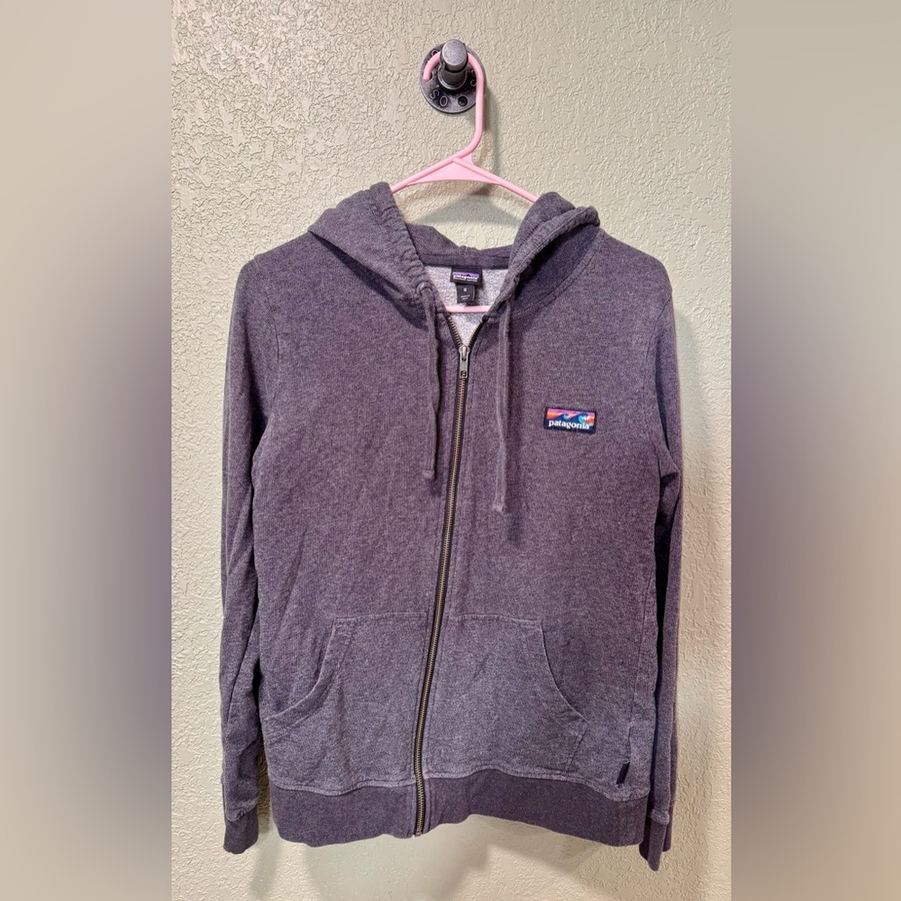 Patagonia Charcoal Organic Cotton Hoodie Size M